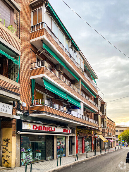 Calle Jesús del Gran Poder, 37, Madrid, Madrid en venta - Foto del edificio - Imagen 2 de 2