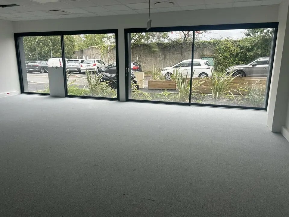 20 Chemin Du Tronchon, Dardilly, RHO 69570 - Unidad 3 - - Foto del interior - Image 1 of 3