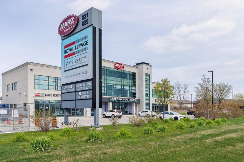 821 N Service Rd, Hamilton, ON en alquiler - Foto del edificio - Imagen 3 de 11