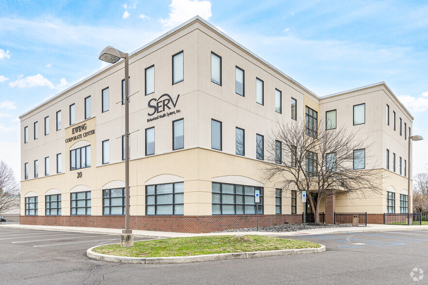 20 Scotch Rd, Ewing, NJ en venta - Foto del edificio - Imagen 1 de 23