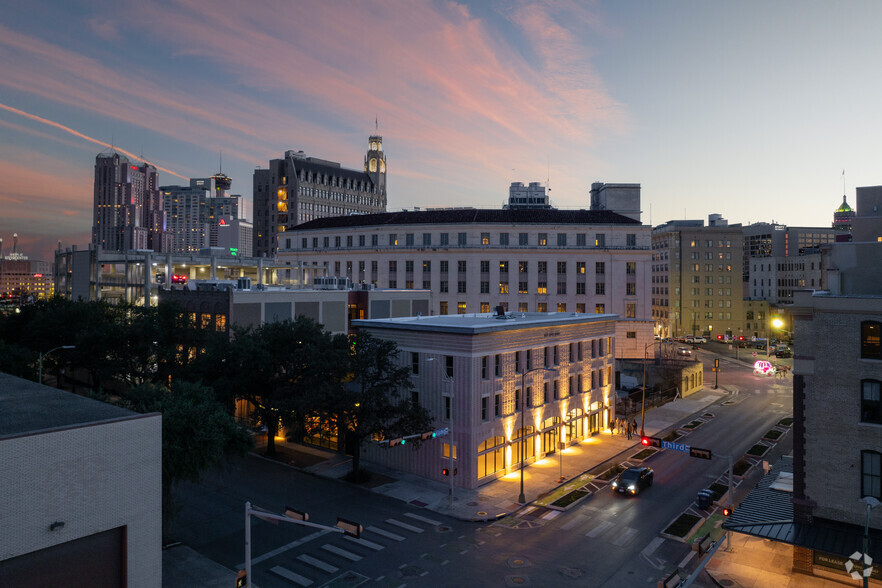 212 N Alamo St, San Antonio, TX en alquiler - Vista aérea - Imagen 3 de 9