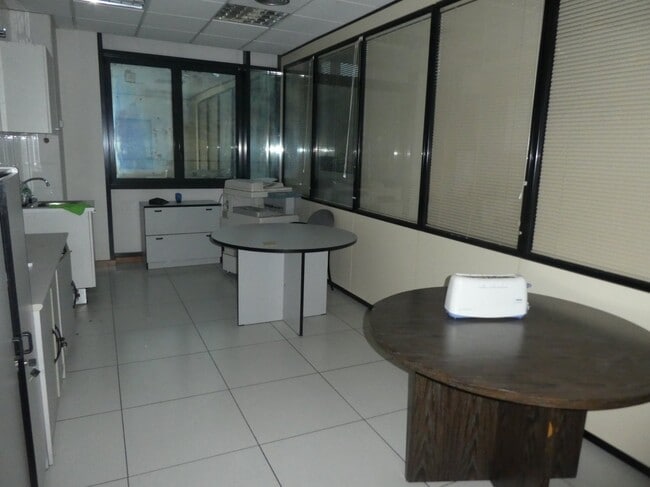 Más detalles de Oficina en alquiler