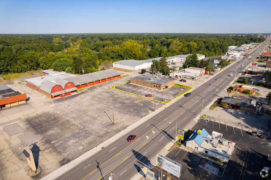 1657 Cassopolis St, Elkhart, IN en alquiler - Vista aérea - Imagen 3 de 20