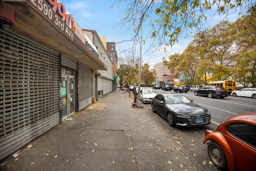 2590 3rd Ave, Bronx, NY en venta - Foto del edificio - Imagen 3 de 11