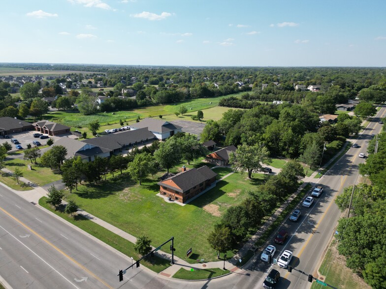 705 N 119th St W, Wichita, KS en alquiler - Foto del edificio - Imagen 2 de 6