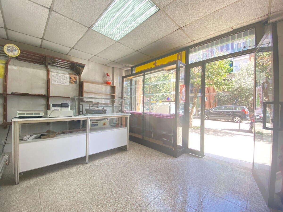 Terrassa, BAR 08223 -  -  - Foto del interior - Image 1 of 23