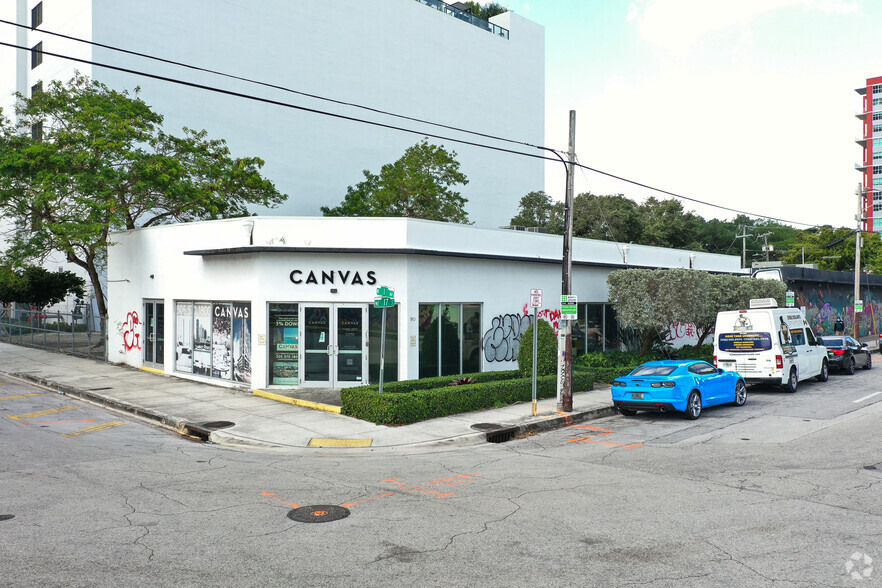 1642 NE 1st Ave, Miami, FL en alquiler - Foto del edificio - Imagen 3 de 32