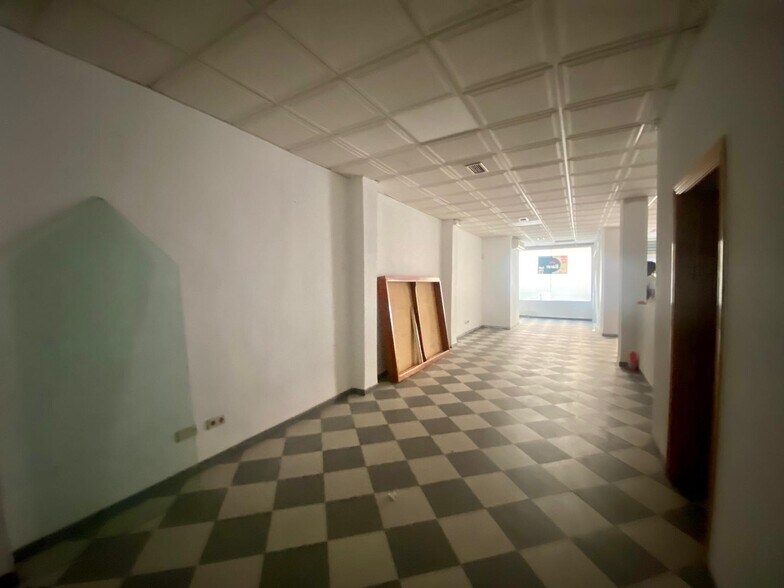 Local en Córdoba, Córdoba en venta - Foto del edificio - Imagen 3 de 5