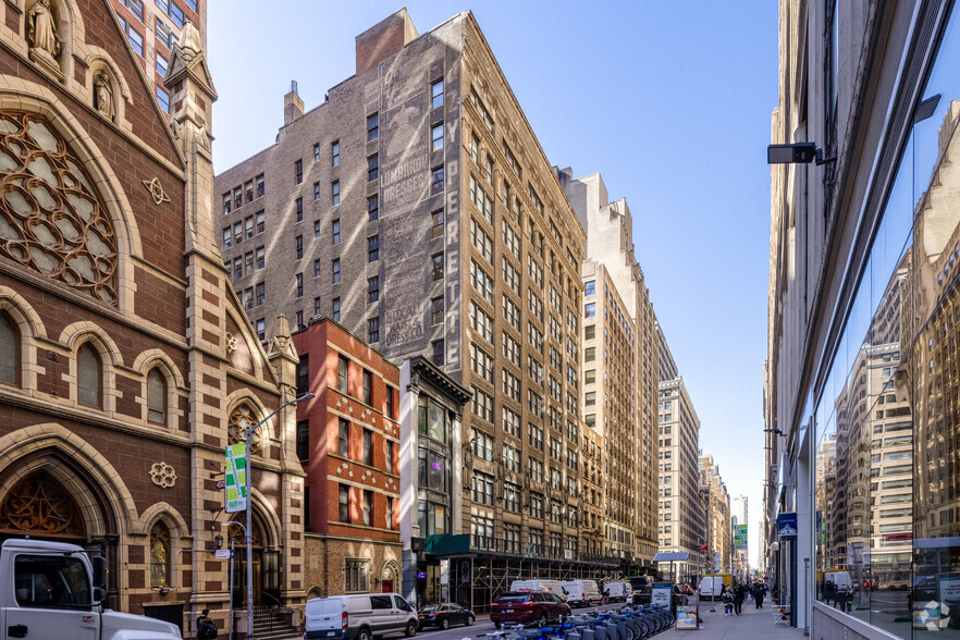 134-142 W 37th St, New York, NY en alquiler - Foto del edificio - Imagen 2 de 8