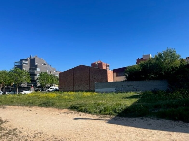 Terreno en Logroño en venta - Foto del edificio - Imagen 3 de 13