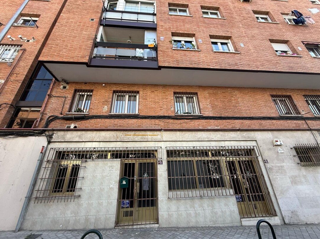 Edificio residencial en Madrid, Madrid en venta Foto principal- Imagen 1 de 3