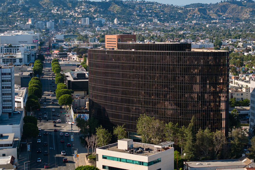 8484 Wilshire Blvd, Beverly Hills, CA en alquiler - Foto del edificio - Imagen 3 de 18