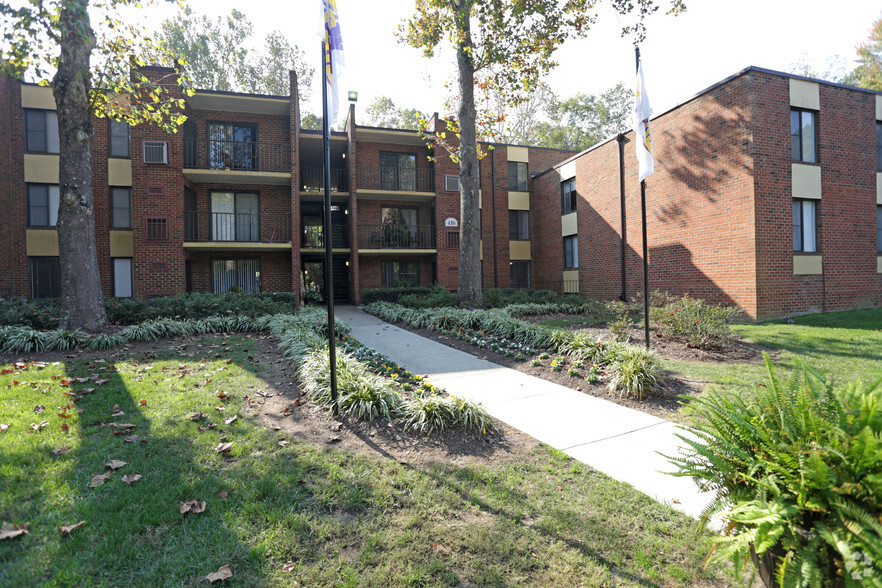 416 Merrimac Trl, Williamsburg, VA en venta - Foto principal - Imagen 1 de 41