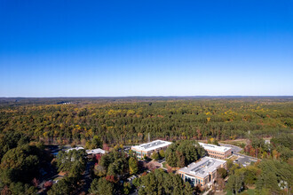 77 Vilcom Center Dr, Chapel Hill, NC - VISTA AÉREA  vista de mapa