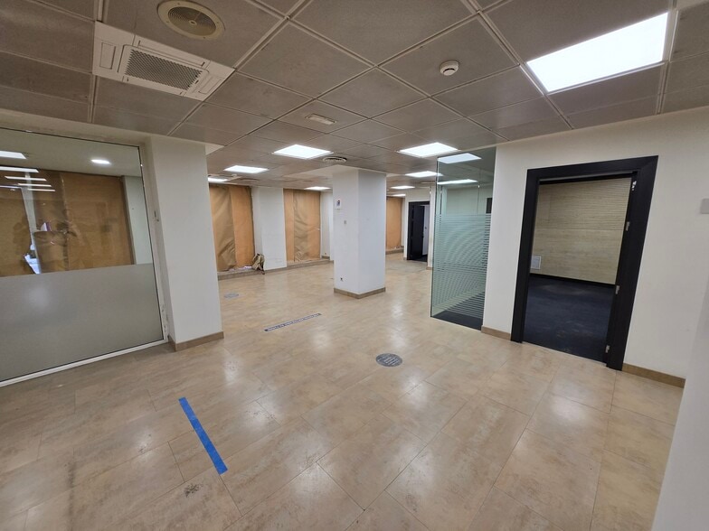 Local en Leganés, Madrid en alquiler - Foto del interior - Imagen 3 de 6