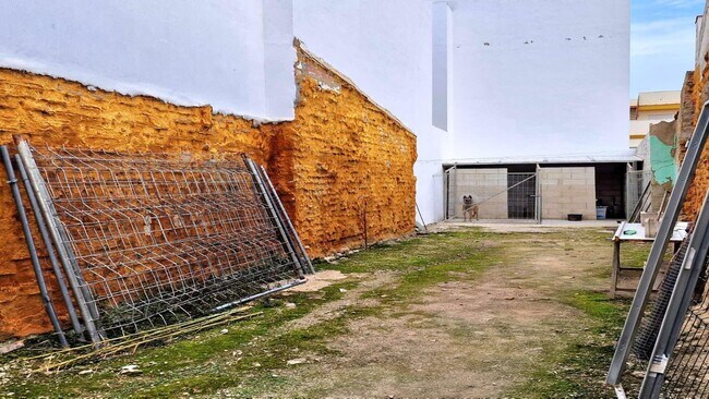 Más detalles de Calle Pablo Picasso, 5, Valencina de la Concepción - Terreno en venta