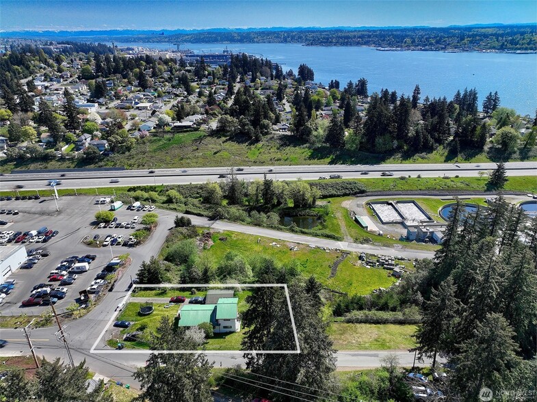 4321 C St, Bremerton, WA en venta - Foto del edificio - Imagen 1 de 1