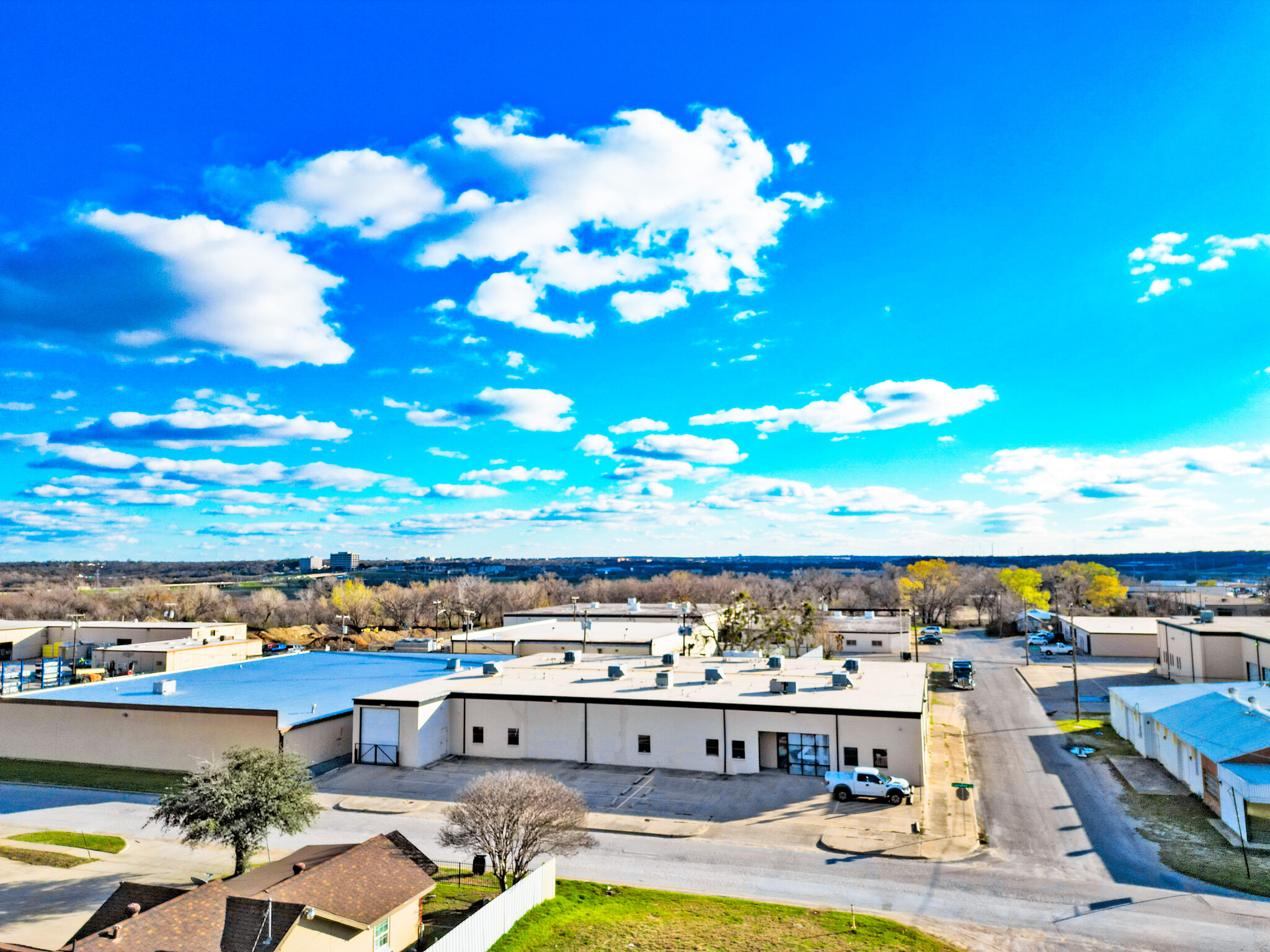 3300 Lawnwood St, Fort Worth, TX en alquiler Foto del edificio- Imagen 1 de 26