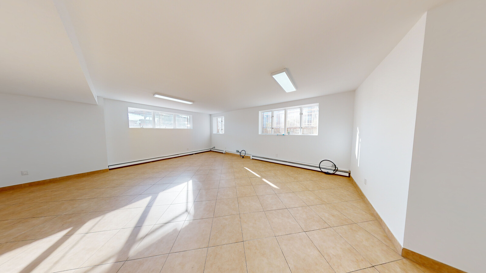 2761 Bath Ave, Brooklyn, NY 11214 - Unidad B1 -  - Foto del interior - Image 1 of 2