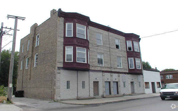 647-651 W 69th St, Chicago, IL en venta - Foto del edificio - Imagen 2 de 4