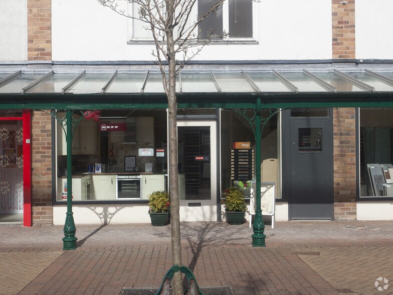 4-5 Tower Gdns, Holywell en alquiler - Foto del edificio - Imagen 3 de 3