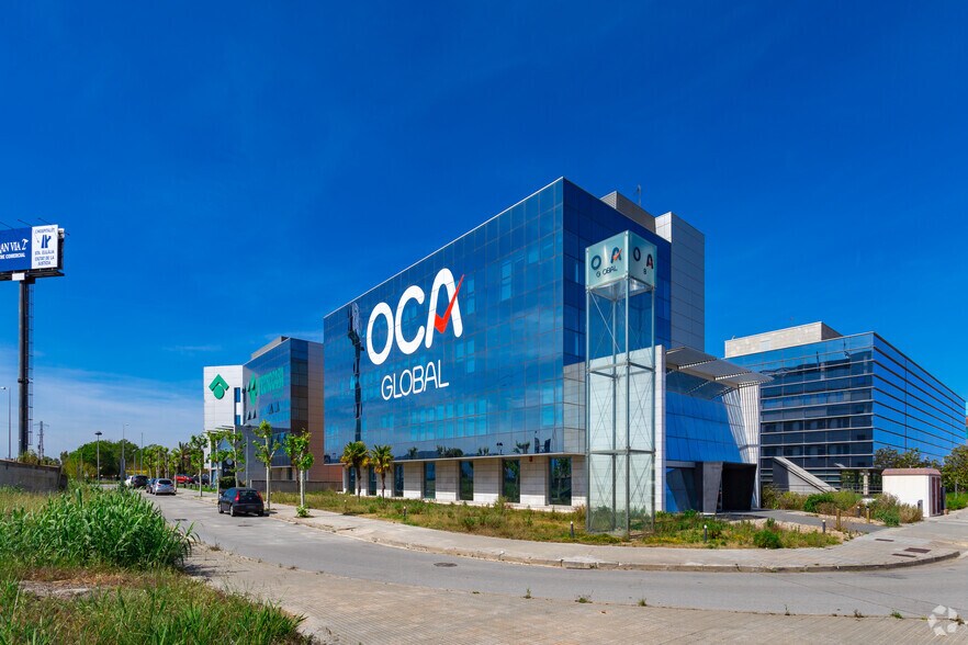 Oficina en El Prat de Llobregat, Barcelona en alquiler - Foto del edificio - Imagen 2 de 6