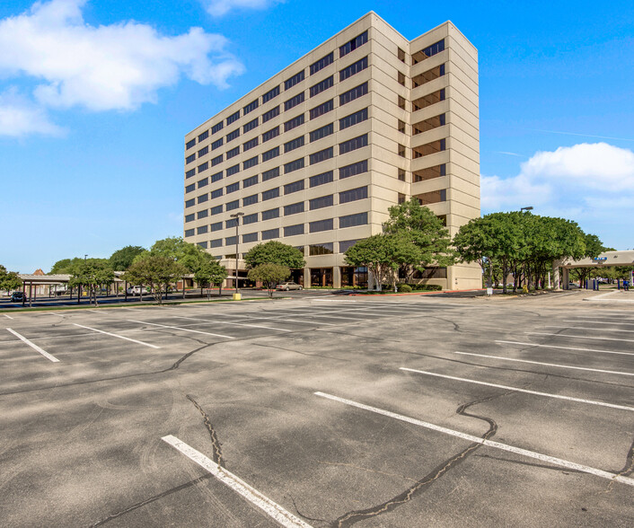 4100 Spring Valley Rd, Dallas, TX en alquiler - Foto del edificio - Imagen 2 de 5