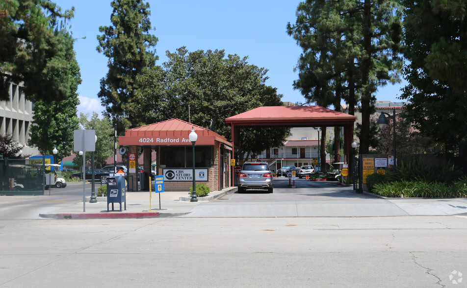 4024 Radford Ave, Studio City, CA en alquiler - Foto del edificio - Imagen 3 de 5