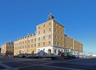 Más detalles de Queen Mother Sq, Dorchester - Oficina en alquiler