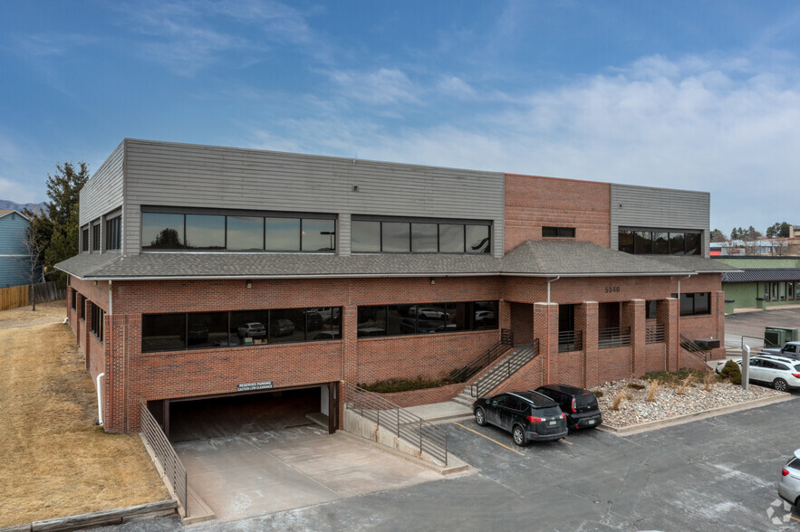 5526 N Academy Blvd, Colorado Springs, CO en alquiler - Foto del edificio - Imagen 3 de 5