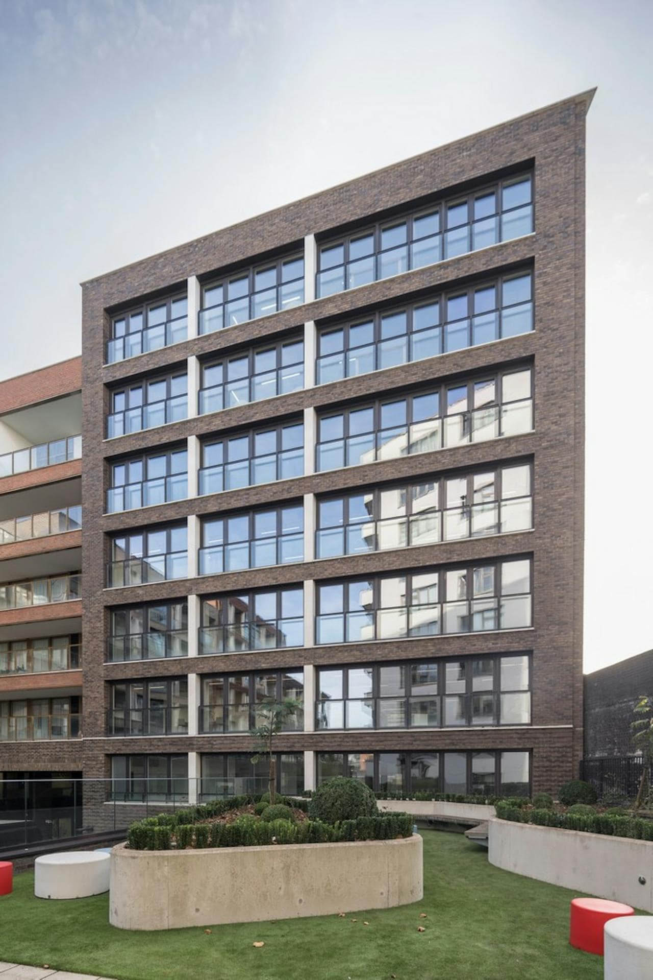 1 Sterling Way, London en venta Foto del edificio- Imagen 1 de 23