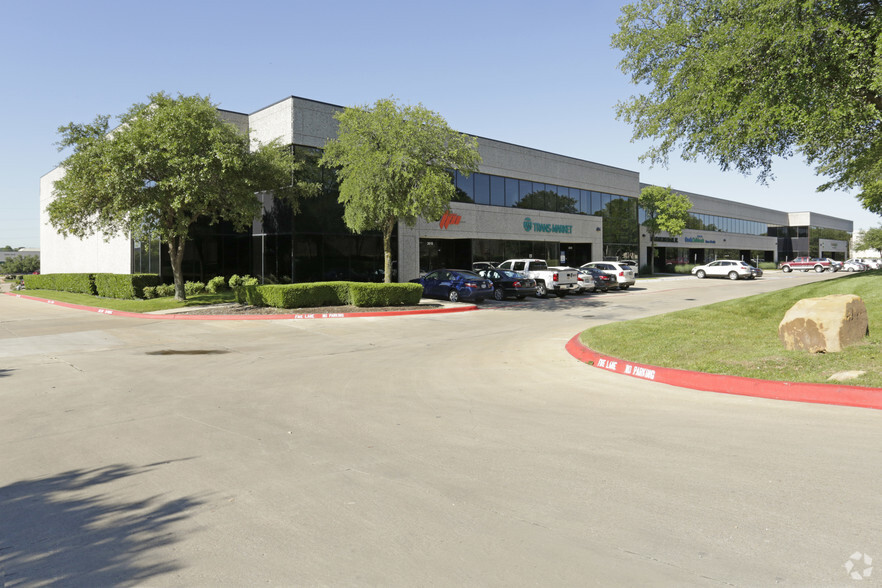 3000-3080 Story Rd W, Irving, TX en alquiler - Foto del edificio - Imagen 1 de 16