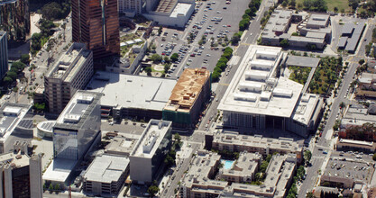 500 W Broadway, Long Beach, CA - VISTA AÉREA  vista de mapa - Image1