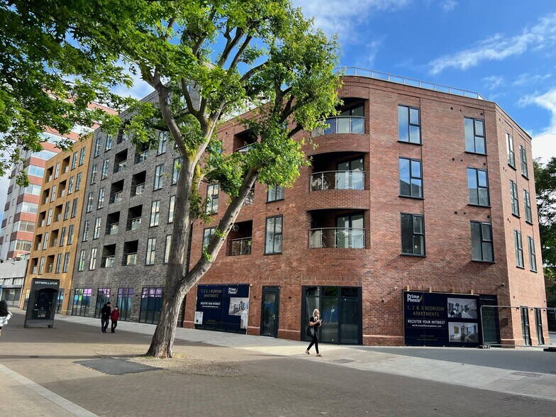 22-44 North St, Romford en alquiler - Foto del edificio - Imagen 1 de 1