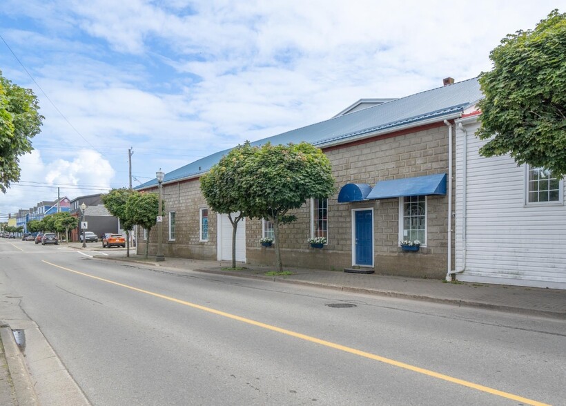 1 Central St, Yarmouth, NS en venta - Foto del edificio - Imagen 2 de 3