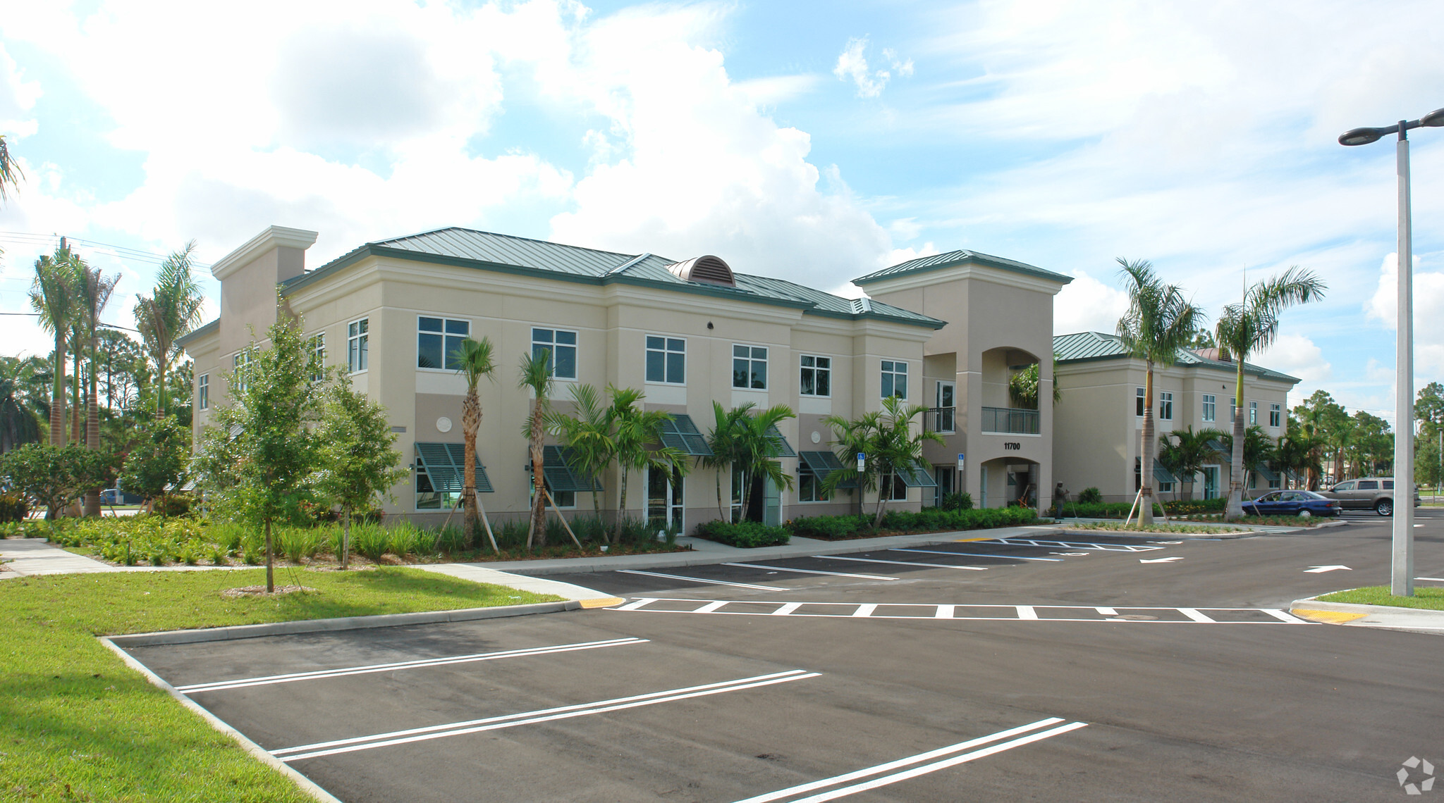 11700 Okeechobee Blvd, Royal Palm Beach, FL en alquiler Foto del edificio- Imagen 1 de 7