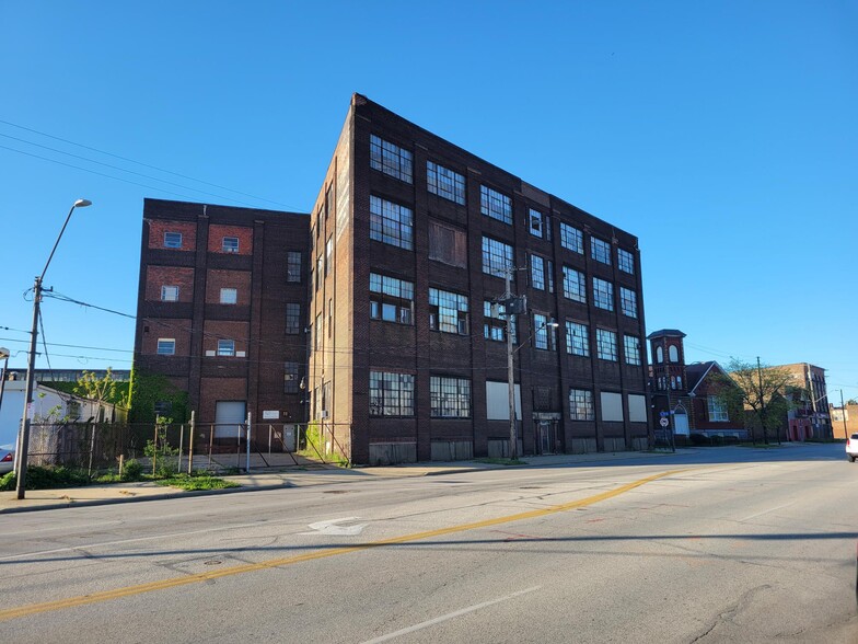 7209 St Clair Ave, Cleveland, OH en venta - Foto principal - Imagen 1 de 1