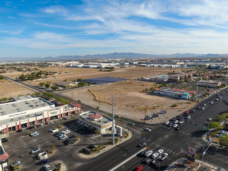 Patrick Lane and Santa Margarita Street, Las Vegas, NV en venta - Vista aérea - Imagen 2 de 9