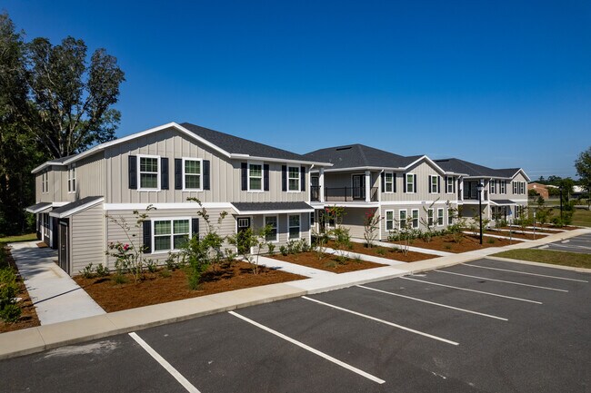 Más detalles de 3821 SW 43rd Ct, Ocala, FL - Edificio residencial​ en venta