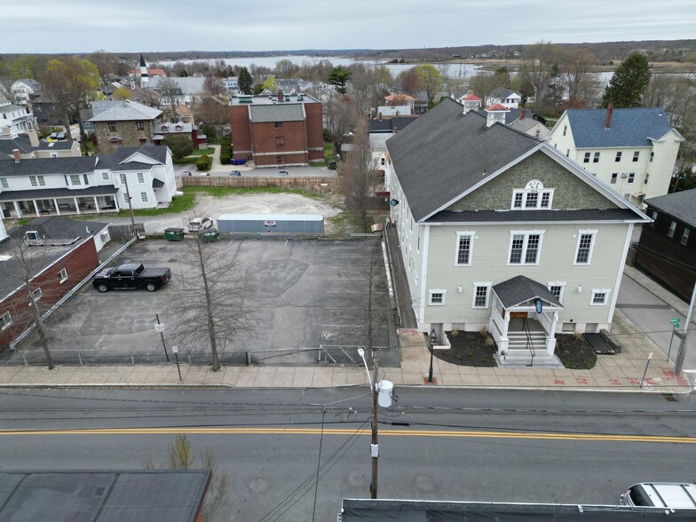 28 Market St, Warren, RI en alquiler - Foto del edificio - Imagen 1 de 66