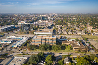 2500 Wilcrest Dr, Houston, TX - vista aérea  vista de mapa - Image1