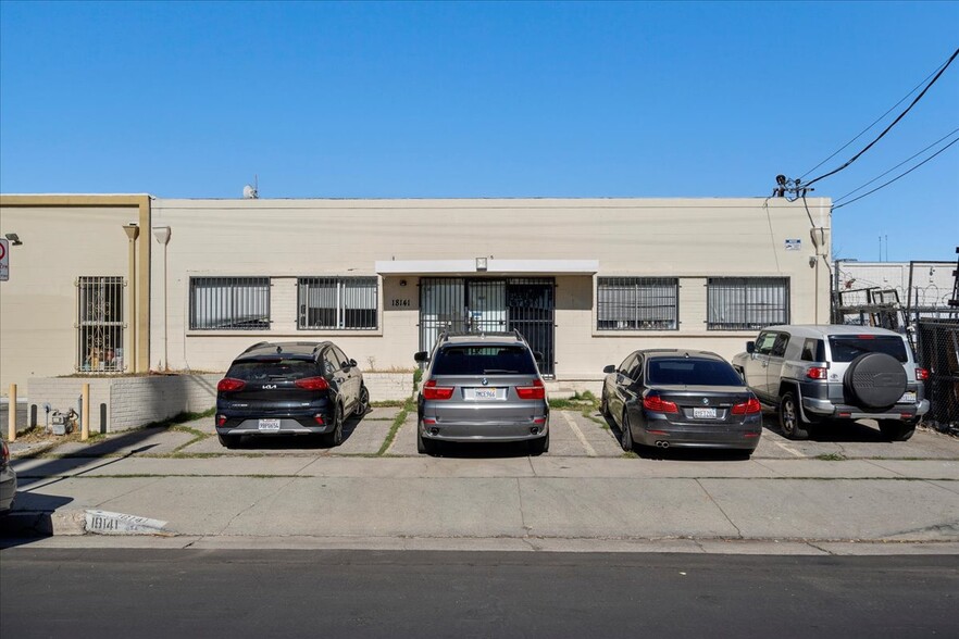 18141 Napa St, Northridge, CA en venta - Foto del edificio - Imagen 1 de 4