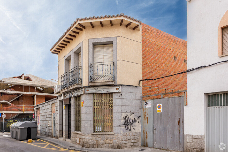 Calle Cruz de San Francisco, 53, Colmenar Viejo, Madrid en alquiler - Foto del edificio - Imagen 1 de 3