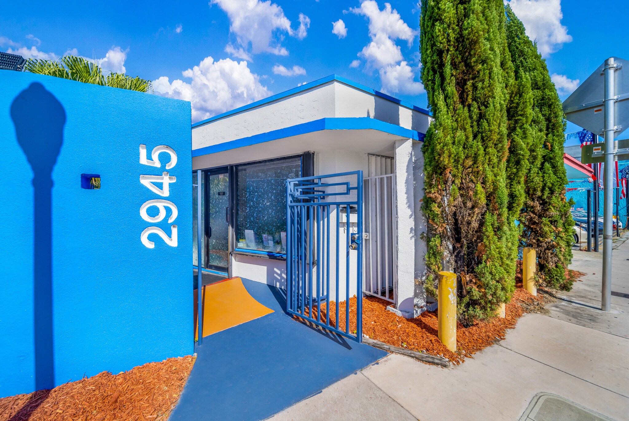 2945 SW 8th St, Miami, FL en alquiler Foto principal- Imagen 1 de 35