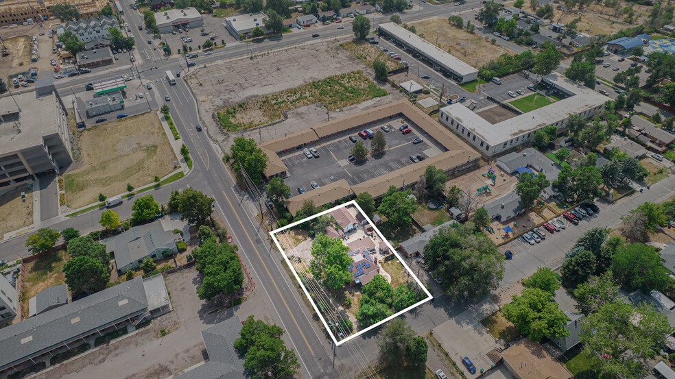 980 Benton St, Lakewood, CO en venta - Foto del edificio - Imagen 2 de 32