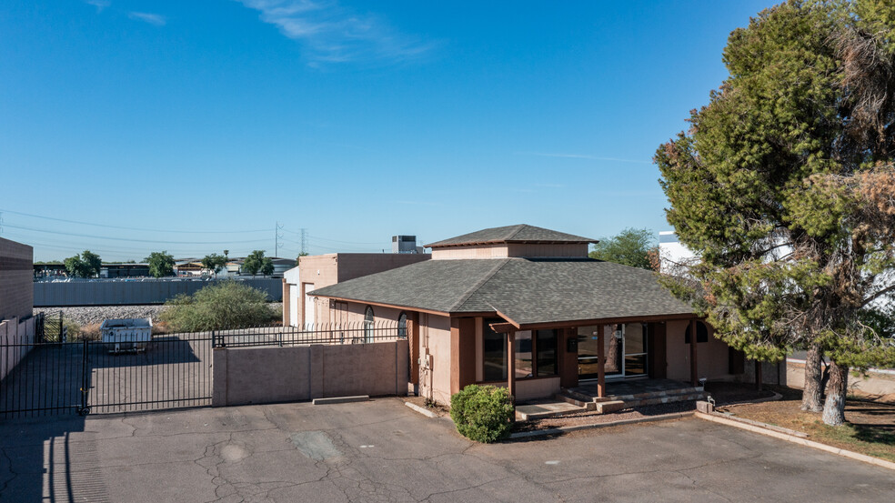 680 N Golden Key St, Gilbert, AZ en alquiler - Foto del edificio - Imagen 1 de 19