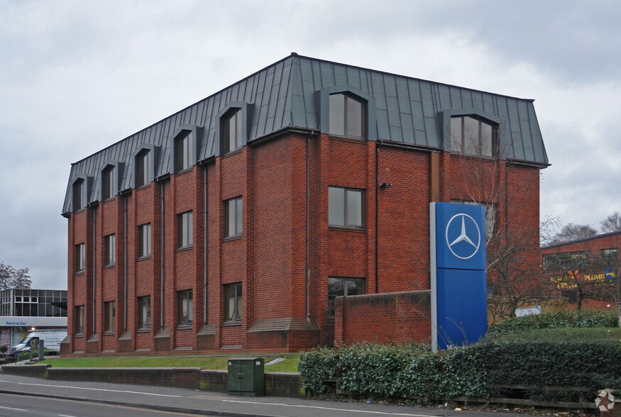 Brighton Rd, Redhill en alquiler - Foto del edificio - Imagen 3 de 3