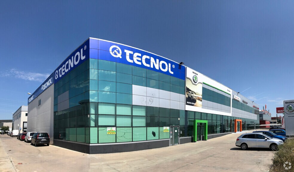 Nave en Alcalá de Henares, Madrid en venta - Foto del edificio - Imagen 2 de 2