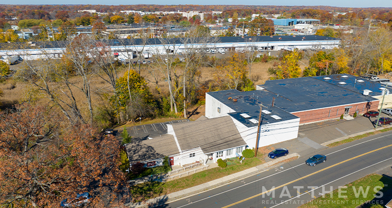 632 New Haven Ave, Milford, CT en venta - Foto del edificio - Imagen 2 de 3