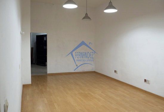 Local en Cáceres, Cáceres en venta - Foto del edificio - Imagen 3 de 5